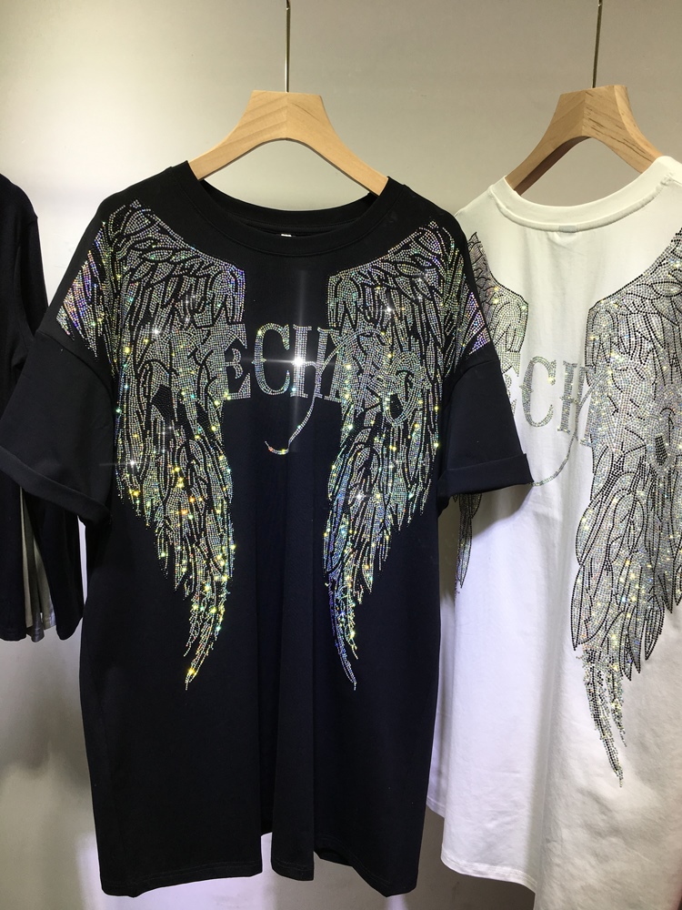L-4XL Oversize Rhinestone Ange – Streetwear Brand Top recenzja i cena